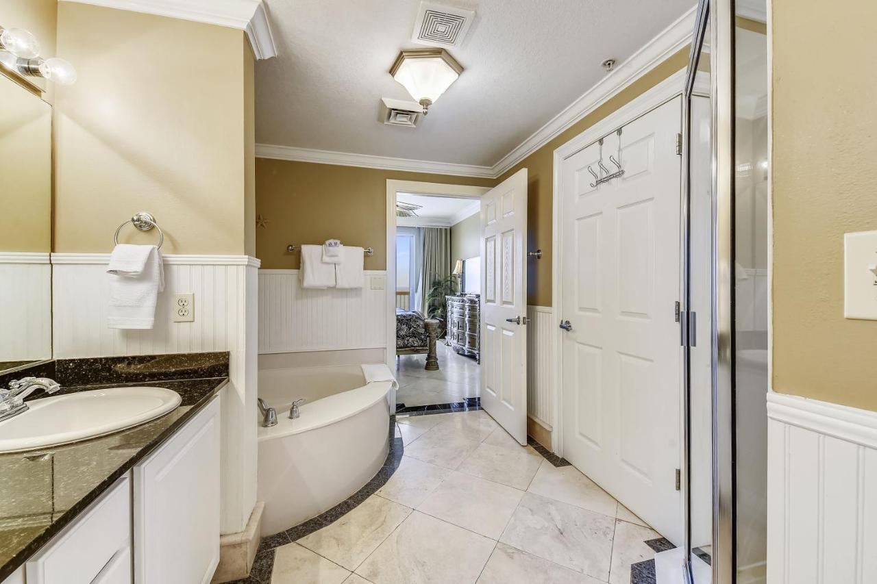 Calypso 1205 - Amazing Condo! Free Fun! Sleeps 4, Free Chairs Apartment Panama City Beach